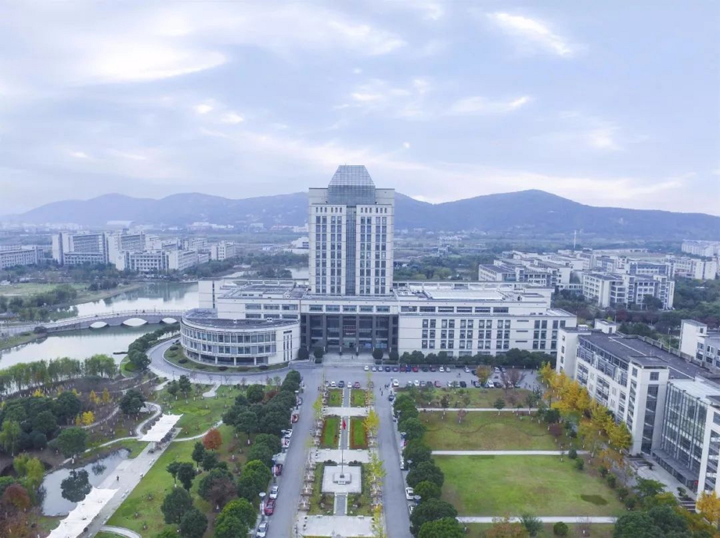 江南大学校花系列4部曲最新章节免费阅读