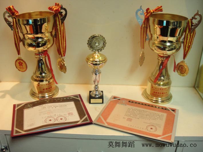 中央民族大学的学院